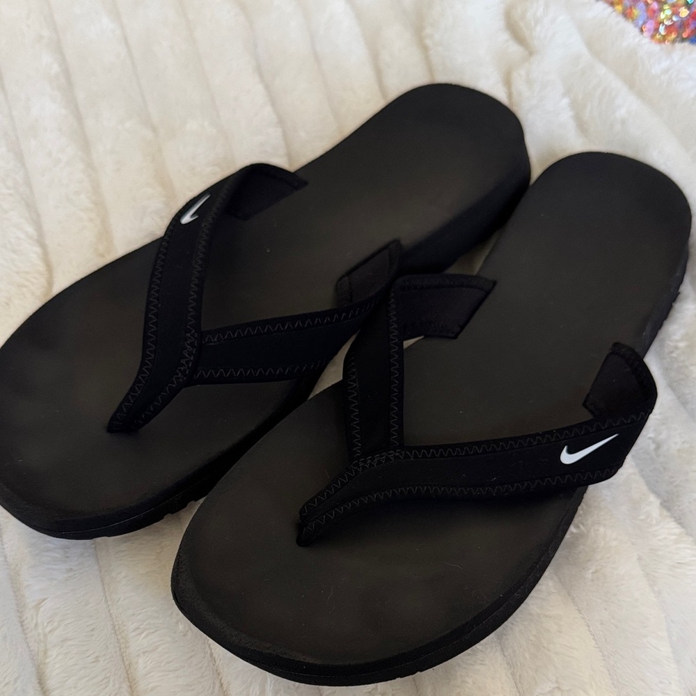 Nike Black Flip Flops - Women’s 10